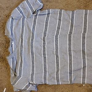 Gray striped t-shirt